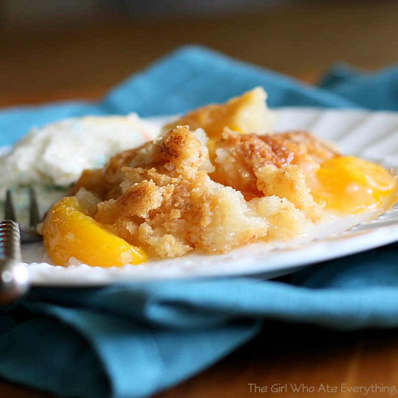 Easy Peach Cobbler | The Girl Who Ate Everything
