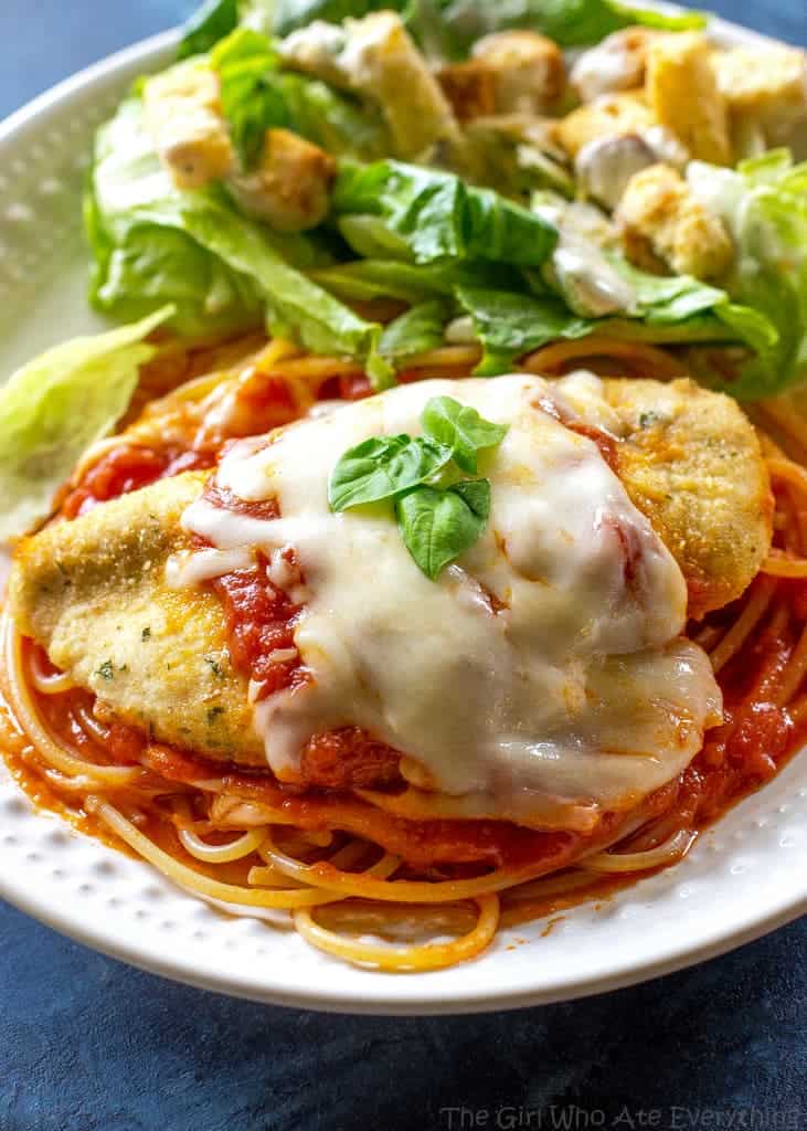 Easy Baked Chicken Parmesan - my go-to easy dinner when I don't have anything planned. the-girl-who-ate-everything.com