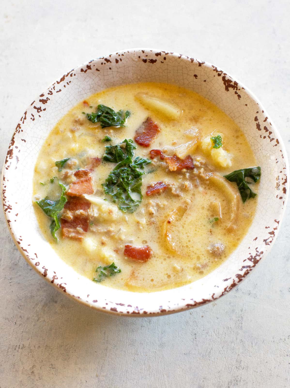 Zuppa Toscana Copycat Soup - The Girl Who Ate Everything