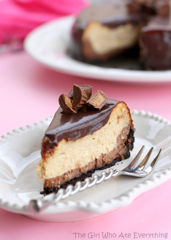peanut-butter-cheesecake-slice