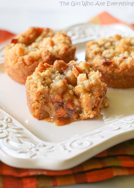 Salted Caramel Apple Cups - so good and the perfect fall dessert. the-girl-who-ate-everything.com