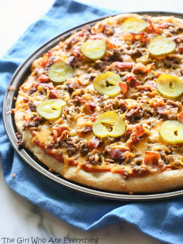 Bacon Cheeseburger Pizza - your favorite cheeseburger toppings piled on top of a pizza crust. {The GIrl Who Ate Everything}