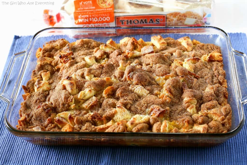 This Cinnamon Cream Cheese Casserole is warm and cozy. The perfect recipe for entertaining! It can be made ahead of time and popped in the oven. the-girl-who-ate-everything.com