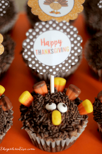 Turkey Cupcakes with Toppers - The Girl Who Ate Everything