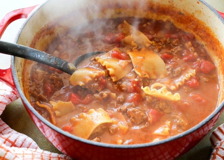 Easy Lasagna Soup Recipe (+VIDEO) - The Girl Who Ate Everything