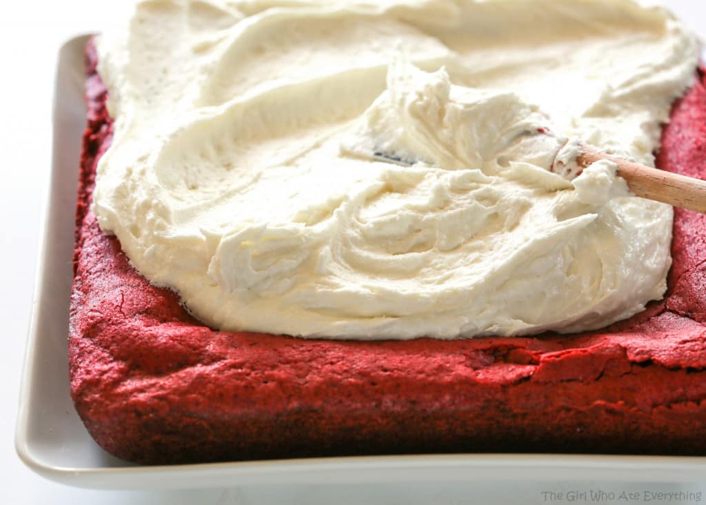 Red Velvet Brownies with White Chocolate Frosting - they're as pretty as they are tasty! the-girl-who-ate-everything.com