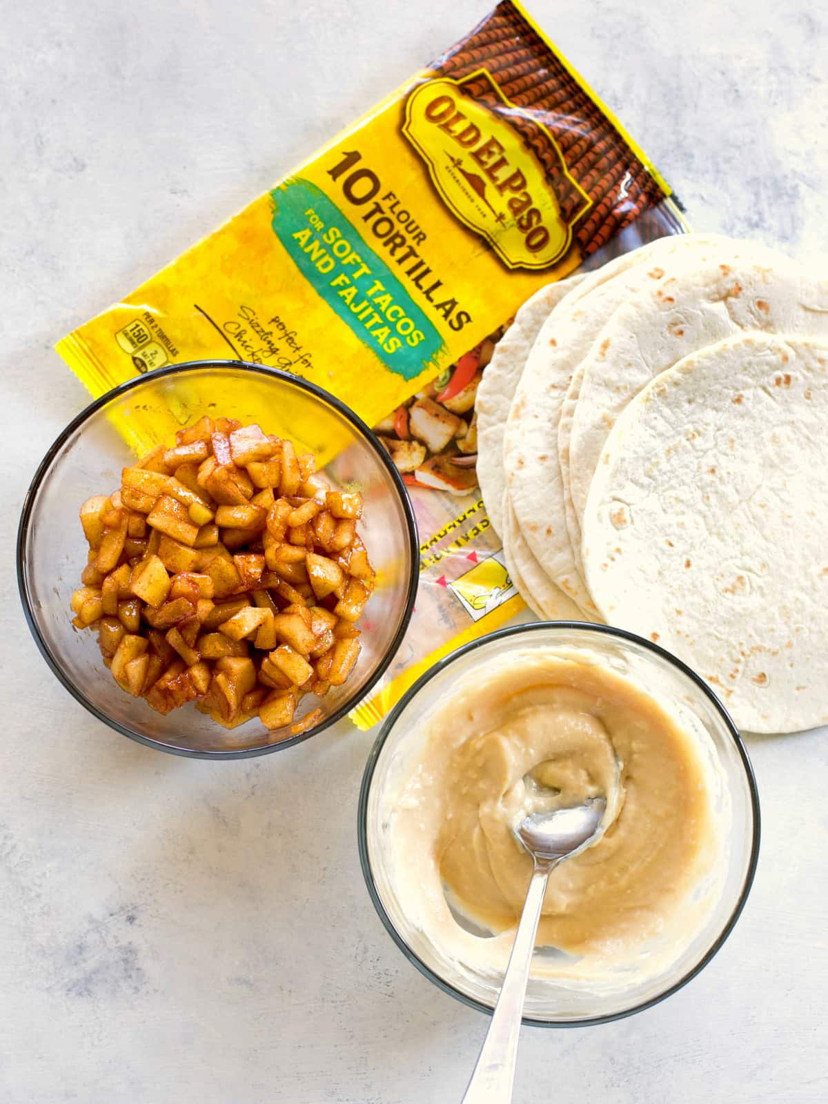 Creamy Caramel Apple Taquitos (VIDEO) The Girl Who Ate Everything