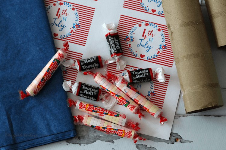 4th of July Firecrackers Favors - Free 4th of July Printables