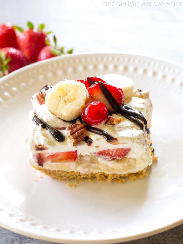 Banana Split Dessert (+VIDEO) The Girl Who Ate Everything