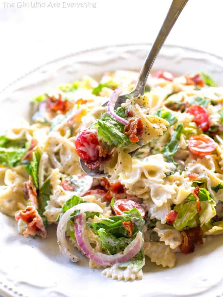 BLT Pasta Salad Recipe (+VIDEO) - The Girl Who Ate Everything