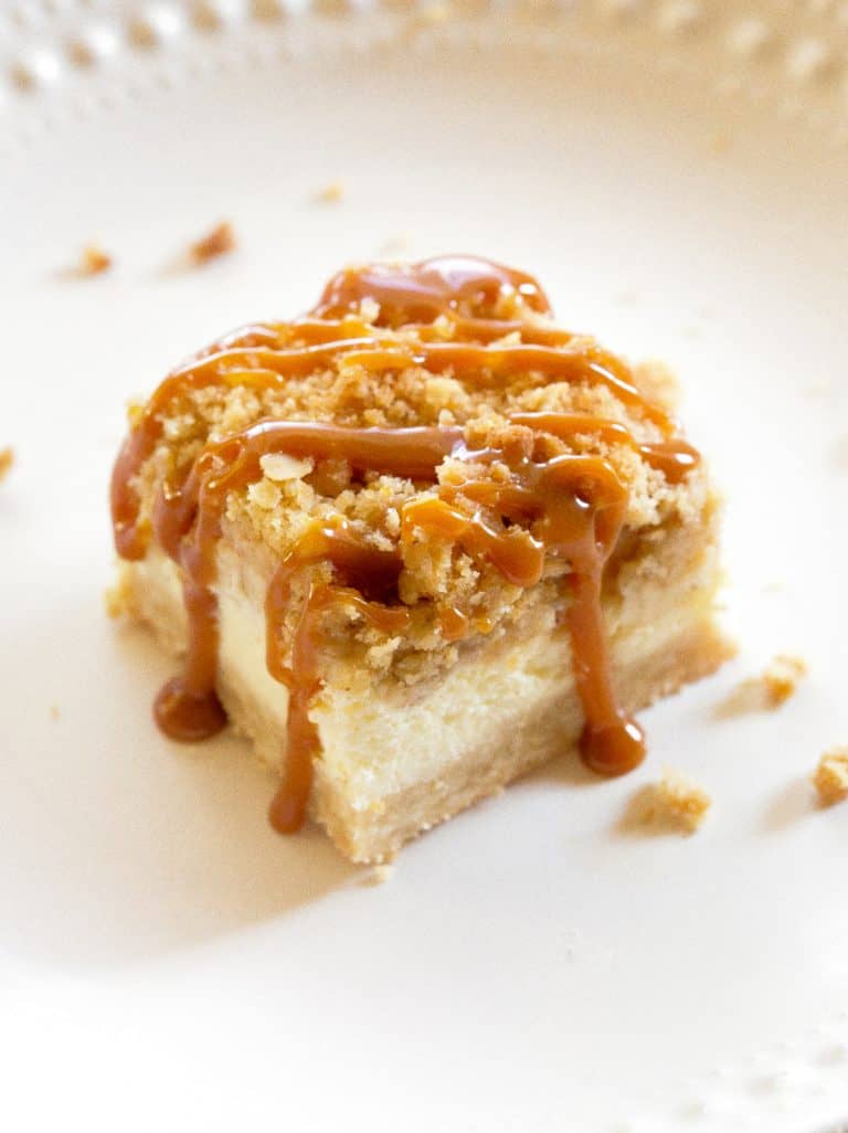 Caramel Apple Cheesecake Bars (+VIDEO) The Girl Who Ate Everything