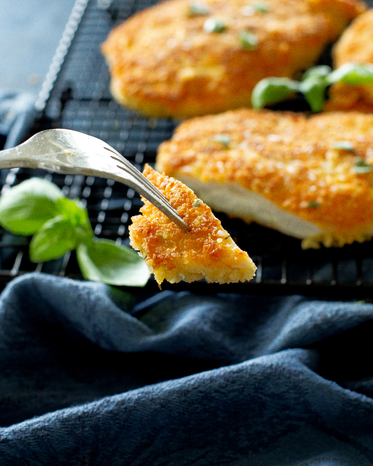 Chicken Cutlets are flavorful crispy chicken that are seasoned to perfection. This quick and easy dinner is a crowd pleaser! #chicken #cutlets