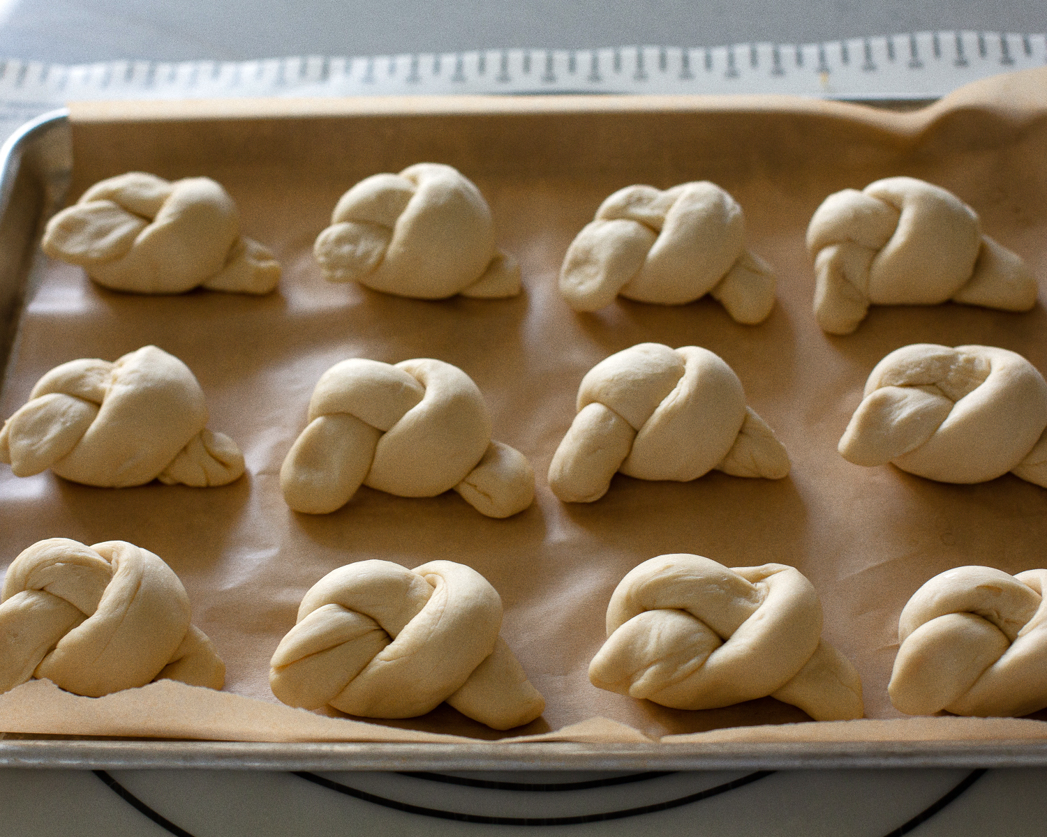 garlic knot dough