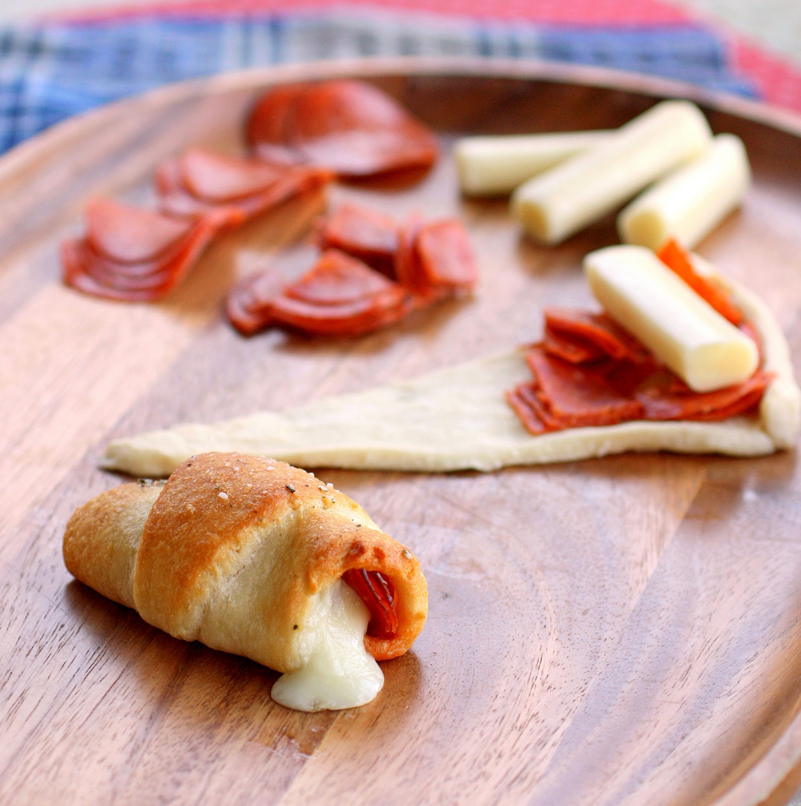Pepperoni Cheese Stick Roll Ups - The